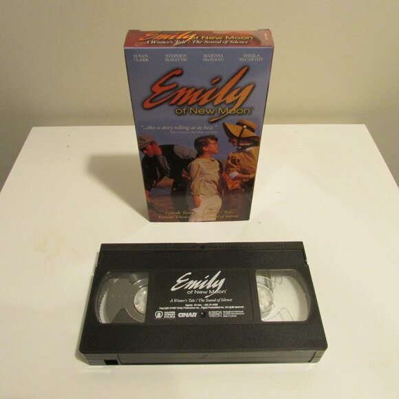 VHS Tapes - Emily of New Moon, Complete Season 1 - Picture 12 of 12